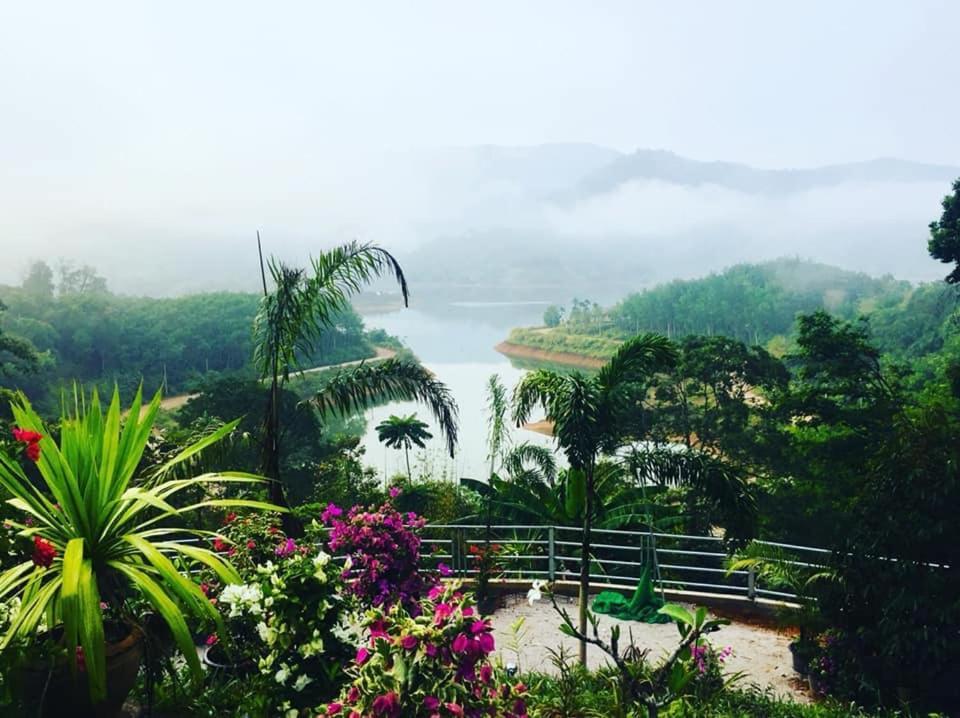 Baanhatsompaen Homestay 拉廊 外观 照片
