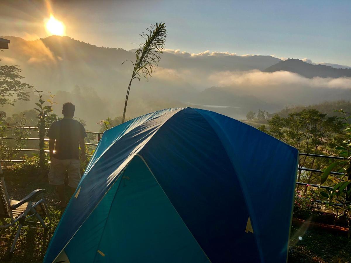 Baanhatsompaen Homestay 拉廊 外观 照片