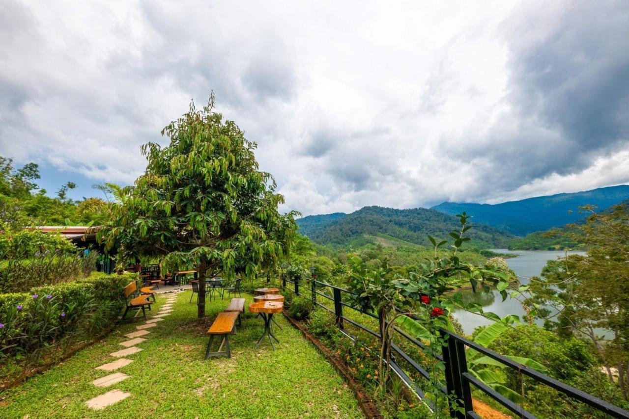 Baanhatsompaen Homestay 拉廊 外观 照片