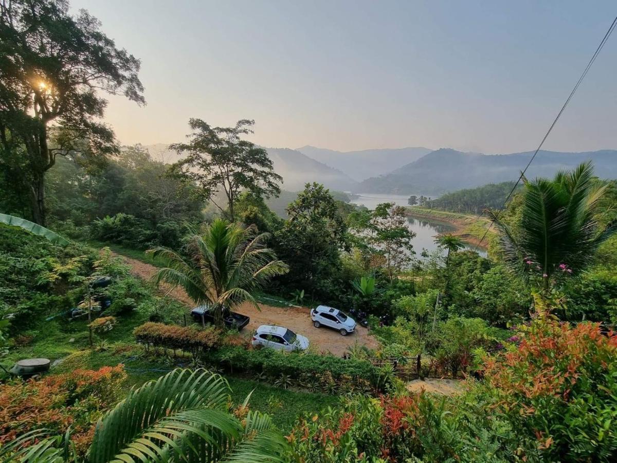 Baanhatsompaen Homestay 拉廊 外观 照片