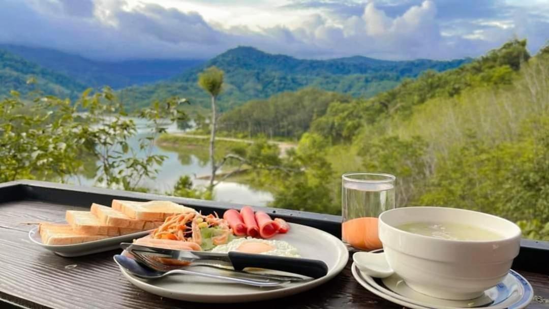Baanhatsompaen Homestay 拉廊 外观 照片