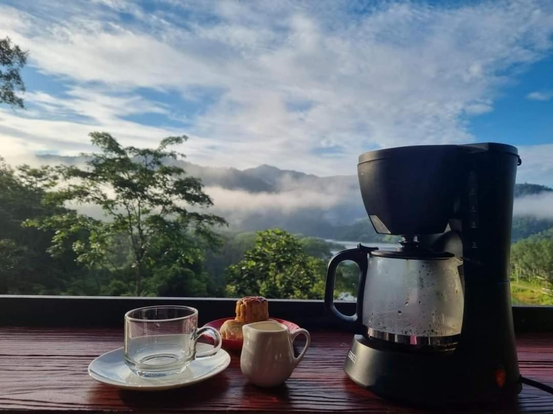 Baanhatsompaen Homestay 拉廊 外观 照片