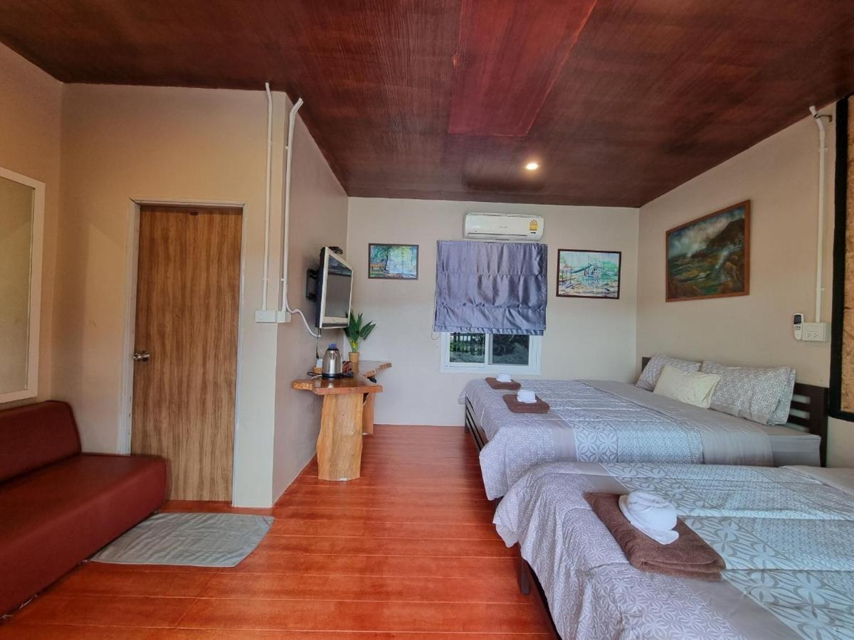 Baanhatsompaen Homestay 拉廊 外观 照片